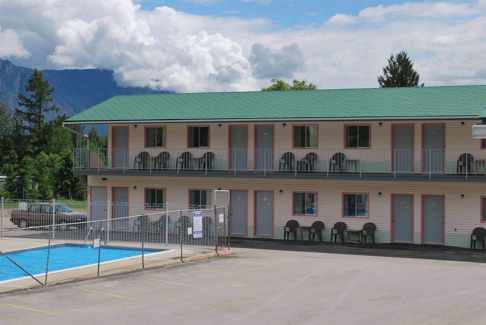 Sunset Motel Creston Exterior photo